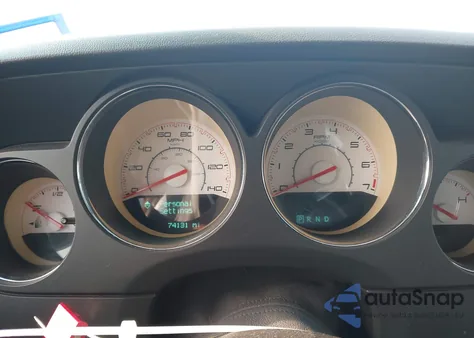 2014 Dodge Challenger Rallye Redline z USA, uszkodzony, nr VIN 2C3CDYAG3EH141115